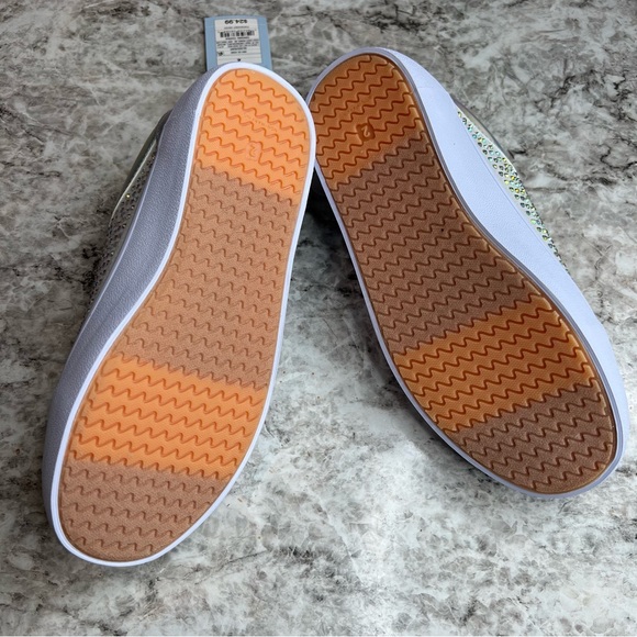 Cat & Jack Rory platform girls shoes silver  size 2 two big girl NEW with tags - Picture 5 of 6